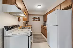 27366 Spaulding Rd, New Hudson, MI 48165 - Photo 8