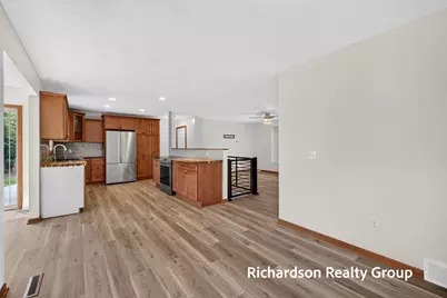 14990 Coalter Avenue NW, Kent City, MI 49330 - Photo 24