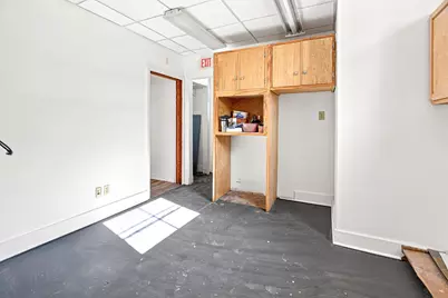 807 Napier Avenue, Saint Joseph, MI 49085 - Photo 14