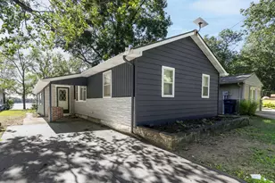 10790 Stoney Point Dr, Delton, MI 49046 - Photo 38
