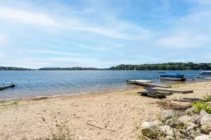 10790 Stoney Point Dr, Delton, MI 49046 - Photo 36