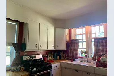 506 S Washington Avenue, Ludington, MI 49431 - Photo 6