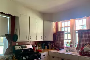 506 S Washington Ave, Ludington, MI 49431 - Photo 6
