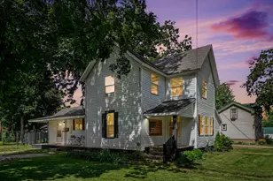 240 White Pigeon St, Constantine, MI 49042 - Photo 2