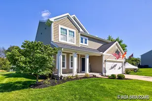 1162 Springview Ct, Middleville, MI 49333 - Photo 2