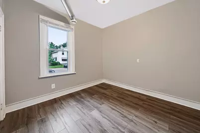 1345 NW Broadway Avenue NW, Grand Rapids, MI 49504 - Photo 18