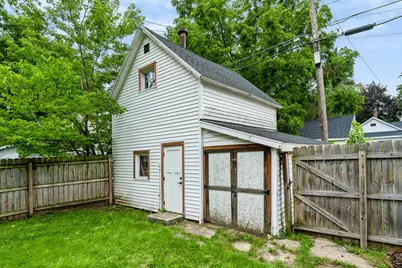 1345 Broadway Avenue NW, Grand Rapids, MI 49504 - Photo 40