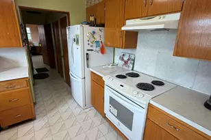 2095 Brettrager Dr, Saginaw, MI 48601 - Photo 8