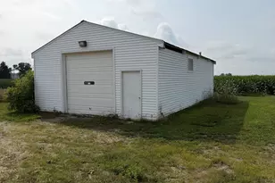 2095 Brettrager Dr, Saginaw, MI 48601 - Photo 24