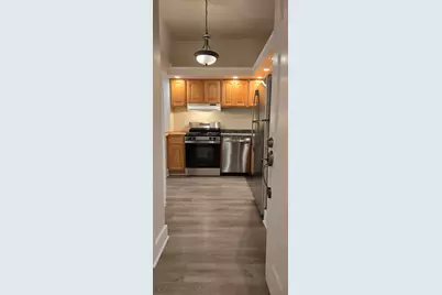 212 Oak Street #Apt 7, Manistee, MI 49660 - Photo 2
