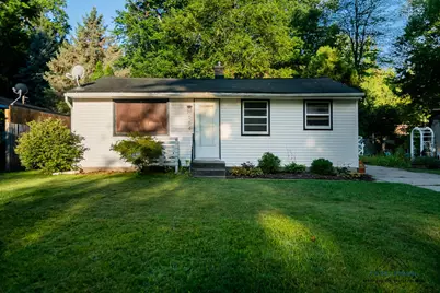 664 Midway Avenue, Holland, MI 49423 - Photo 2