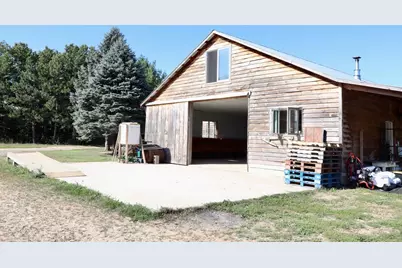 11276 N Pine Grove Road NE, Vestaburg, MI 48891 - Photo 30