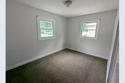 3304 Sheffer Avenue, Lansing, MI 48906 - Photo 4