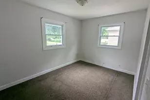 3304 Sheffer Ave, Lansing, MI 48906 - Photo 4