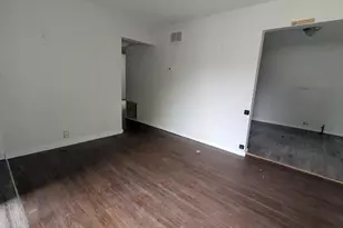3304 Sheffer Ave, Lansing, MI 48906 - Photo 2