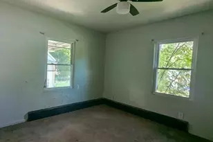 1527 Robertson Ave, Lansing, MI 48915 - Photo 4