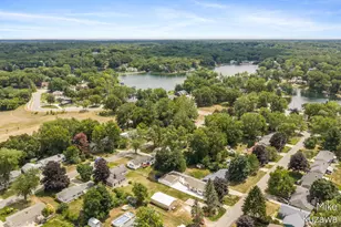 3901 Suburban Shores Dr NE, Grand Rapids, MI 49525 - Photo 30