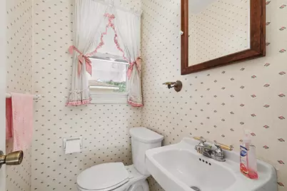 1399 Clover Crest NW, Grand Rapids, MI 49504 - Photo 16