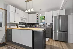 6875 Hammond Ave SE, Caledonia, MI 49316 - Photo 14