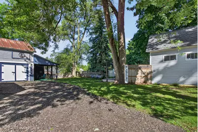6875 Hammond Avenue SE, Caledonia, MI 49316 - Photo 32