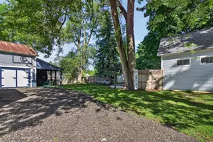 6875 Hammond Ave SE, Caledonia, MI 49316 - Photo 32