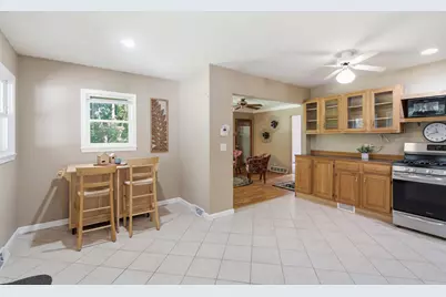 2465 W F Avenue, Kalamazoo, MI 49009 - Photo 6