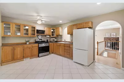 2465 W F Avenue, Kalamazoo, MI 49009 - Photo 8