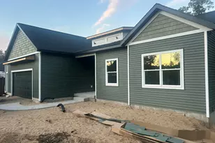 6226 English Ave NE, Comstock Park, MI 49321 - Photo 2