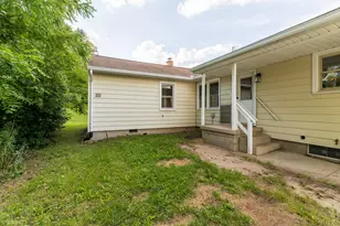 825 Forest St, Ionia, MI 48846 - Photo 44