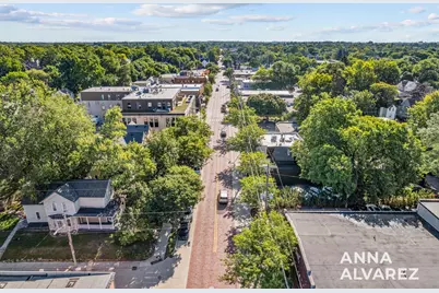 1048 Wealthy Street SE #Suite 2, Grand Rapids, MI 49506 - Photo 26
