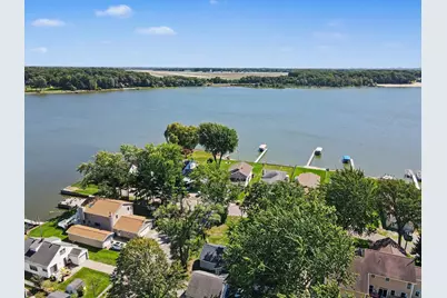 66 Lakeview Avenue, Norton Shores, MI 49444 - Photo 26