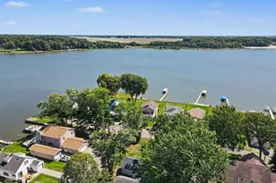 66 Lakeview Ave, Norton Shores, MI 49444 - Photo 26