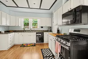 412 Prospect St, Cadillac, MI 49601 - Photo 6