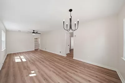 744 Briarcliff Road, Jackson, MI 49203 - Photo 8