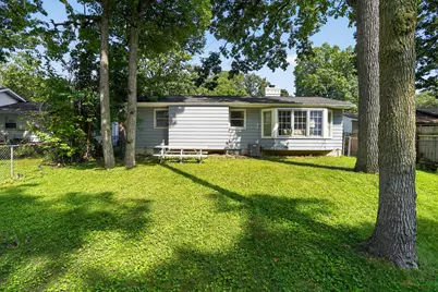 2410 Rossiter Place, Lansing, MI 48911 - Photo 36