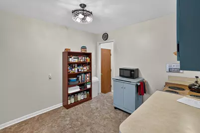 2410 Rossiter Place, Lansing, MI 48911 - Photo 20