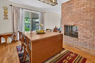 2410 Rossiter Pl, Lansing, MI 48911 - Photo 8