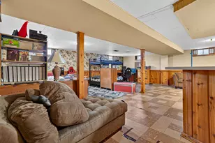 2410 Rossiter Pl, Lansing, MI 48911 - Photo 28