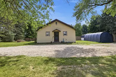 7531 County Farm Road, Greenville, MI 48838 - Photo 2