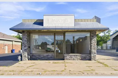 807 Napier Avenue, Saint Joseph, MI 49085 - Photo 1