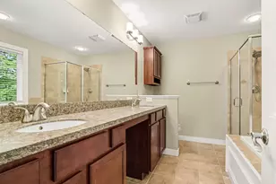 6018 Waters Ridge Ct, Kalamazoo, MI 49009 - Photo 16
