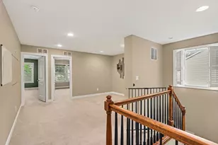 6018 Waters Ridge Ct, Kalamazoo, MI 49009 - Photo 12