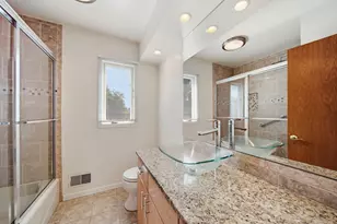 5685 E Silo Ridge Dr, Ann Arbor, MI 48108 - Photo 24