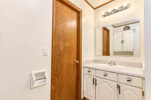 3325 Taft Ave SW, Wyoming, MI 49519 - Photo 16
