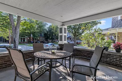 349 Richard Terrace SE, Grand Rapids, MI 49506 - Photo 6