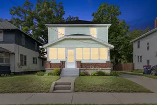 1027 Dallas Ave SE, Grand Rapids, MI 49507 - Photo 2