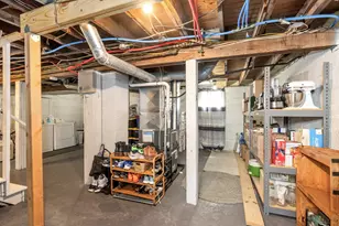 1027 Dallas Ave SE, Grand Rapids, MI 49507 - Photo 26