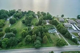 2365 Thandlewane Path, Saint Joseph, MI 49085 - Photo 20