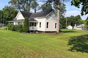 12376 Crockery Creek Dr, Ravenna, MI 49451 - Photo 6