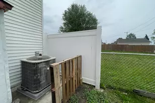 2954 Goodson St, Hamtramck, MI 48212 - Photo 14